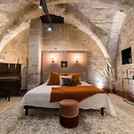 L'autel La Crypte Mysterieuse De - Sauna & Balneo Rouen