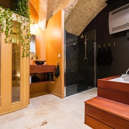 L'Autel La Crypte Mysterieuse De Rouen - Sauna & Balneo Apartament