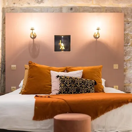 L'autel La Crypte Mysterieuse De - Sauna & Balneo *