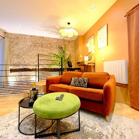 L'autel La Crypte Mysterieuse De - Sauna & Balneo * Rouen