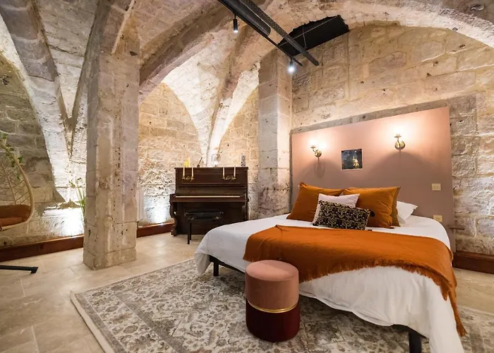 L'autel La Crypte Mysterieuse De - Sauna & Balneo Rouen