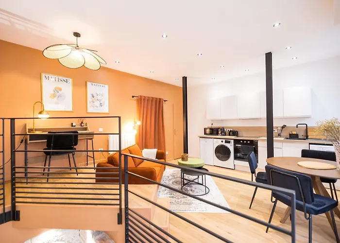 L'autel La Crypte Mysterieuse De - Sauna & Balneo Apartment *