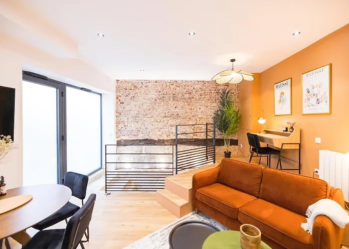 L'autel La Crypte Mysterieuse De - Sauna & Balneo Apartment