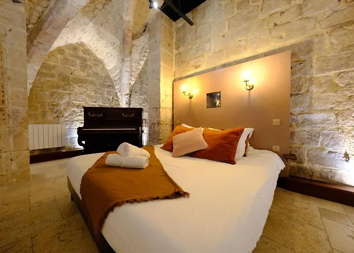 Apartment L'autel La Crypte Mysterieuse De - Sauna & Balneo