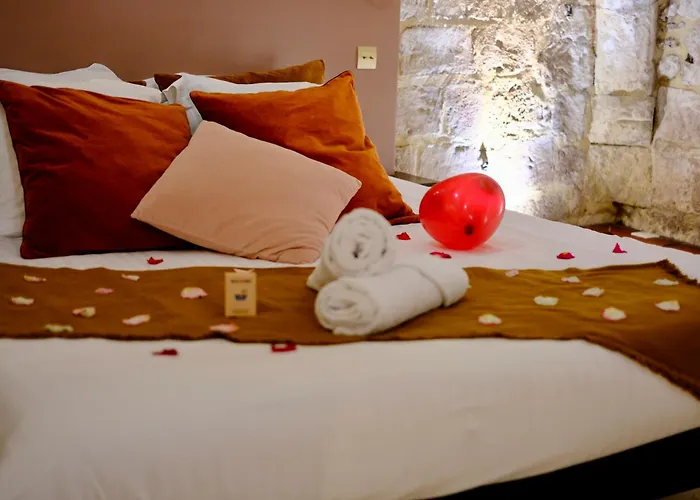 L'autel La Crypte Mysterieuse De - Sauna & Balneo Rouen